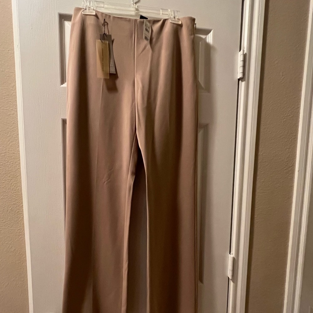 Womens Size 8 long stretch pants